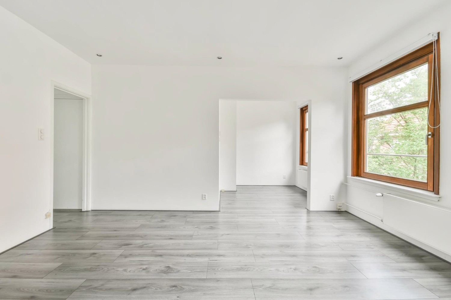 Entrümpelung Freising. eine Saubere Wohnung die Entrümpelt worden ist. 