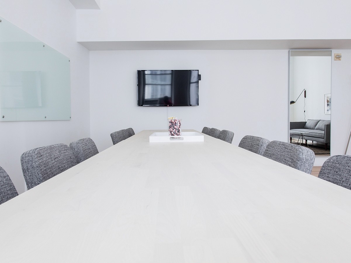 Office cleaning tips for work environments