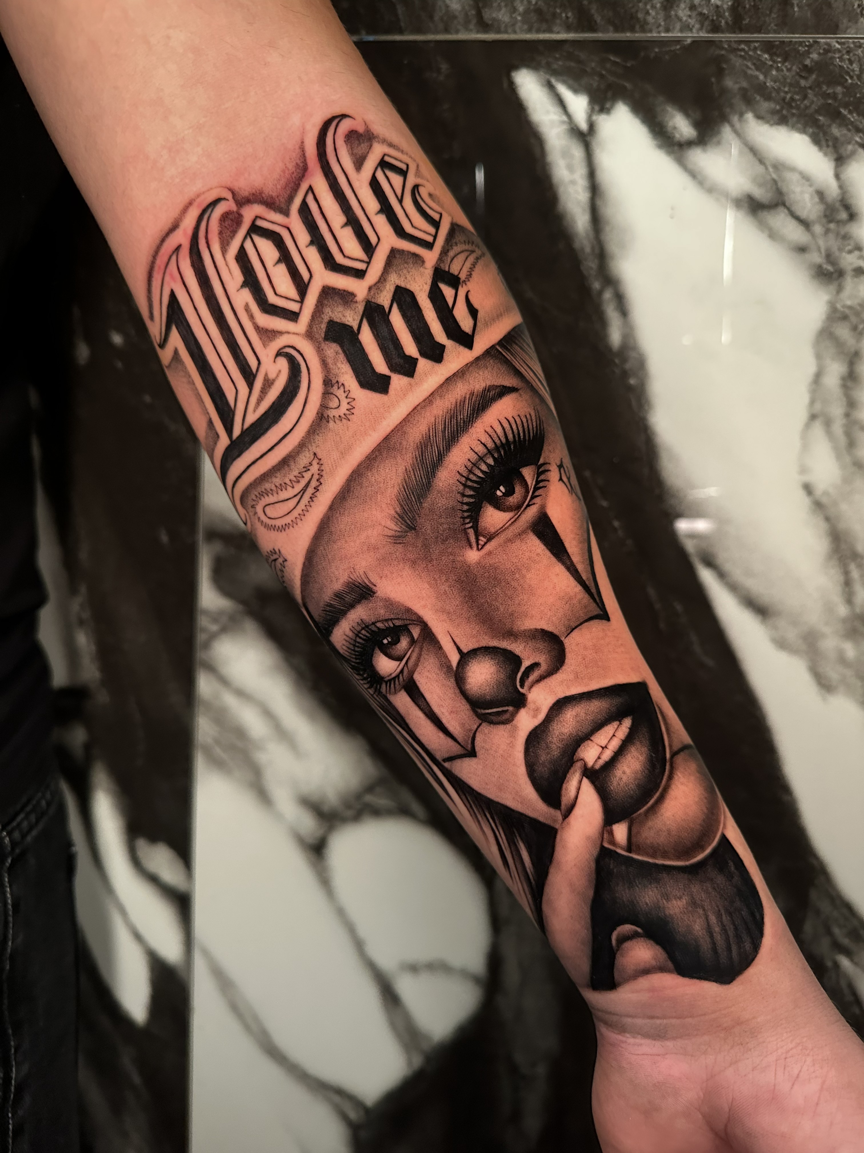 tatuaggio fine line
