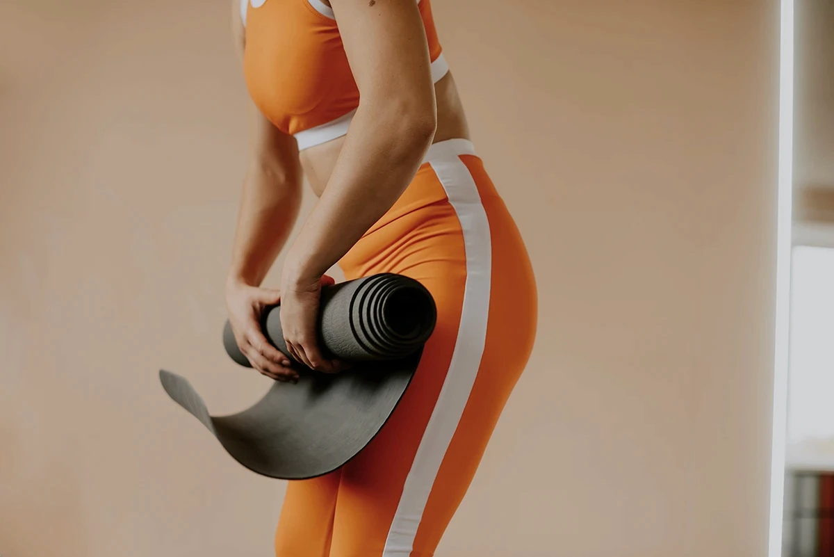 woman starting exercise