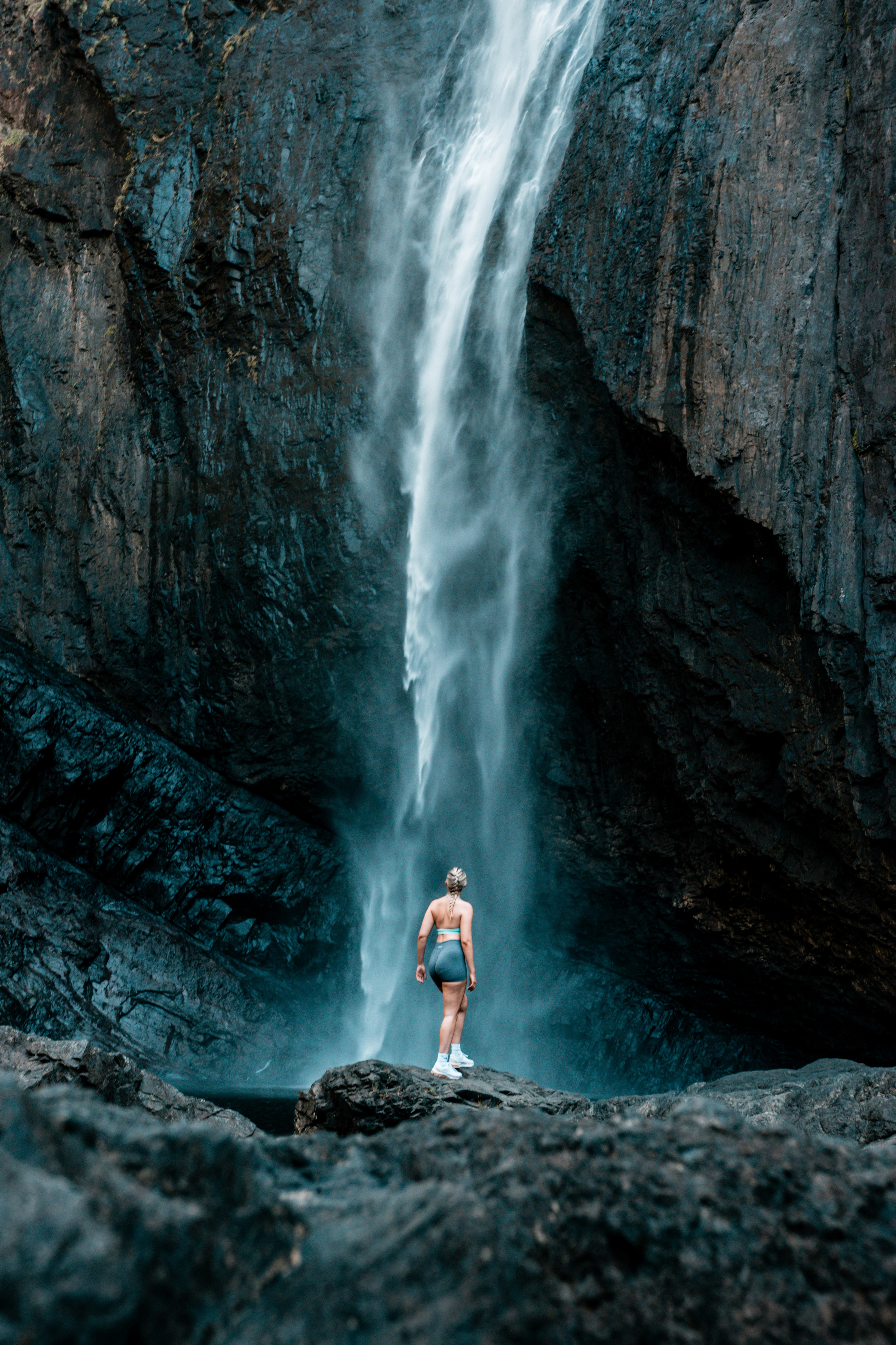 a model wearing modern glasses