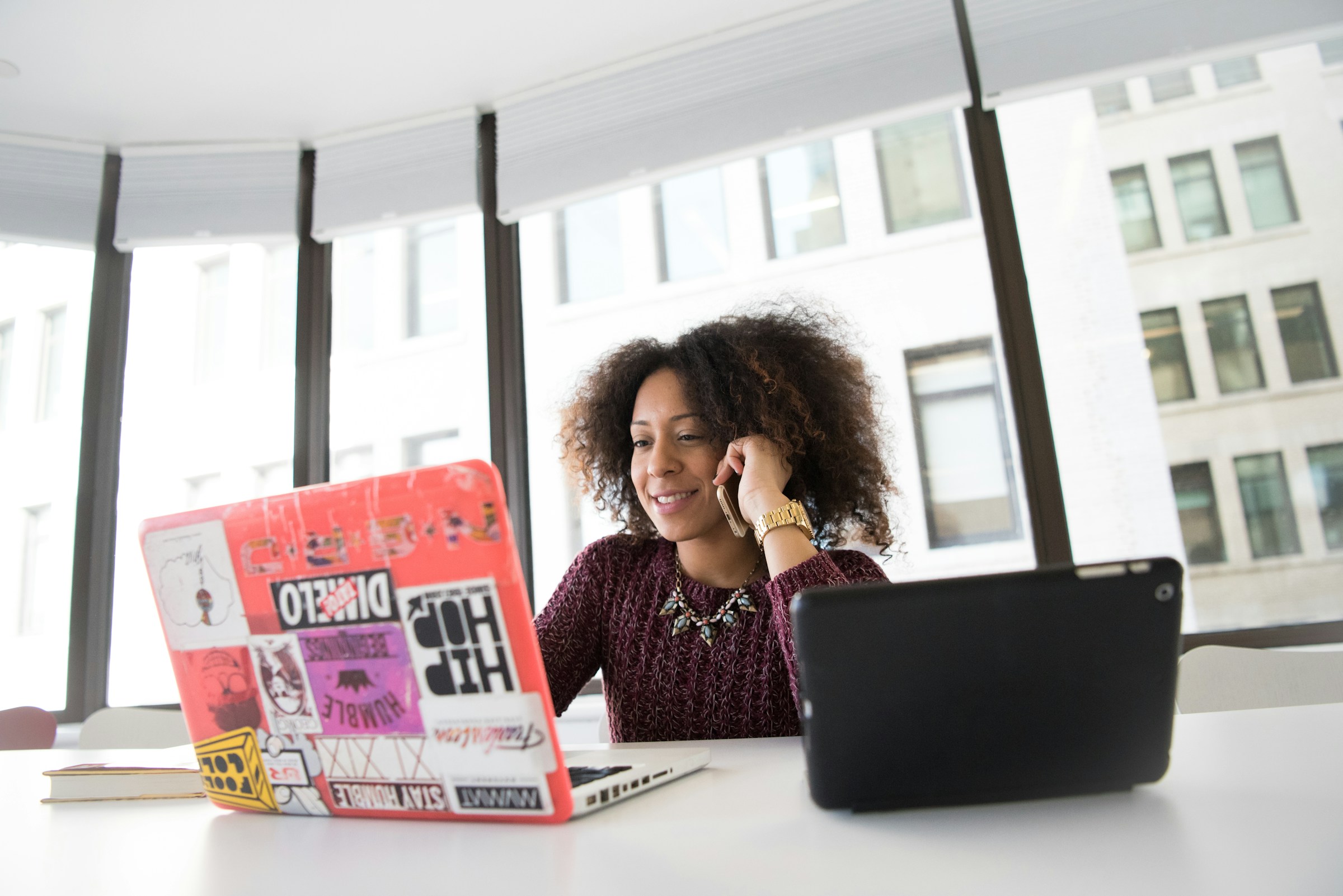 woman sitting in her office - Koala SH