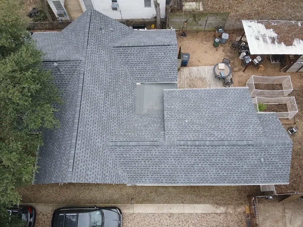 Completed: Cedar Shake Tear-Off and Shingle Roof Replacement