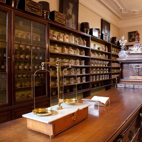 A régi kórházi gyógyszertár