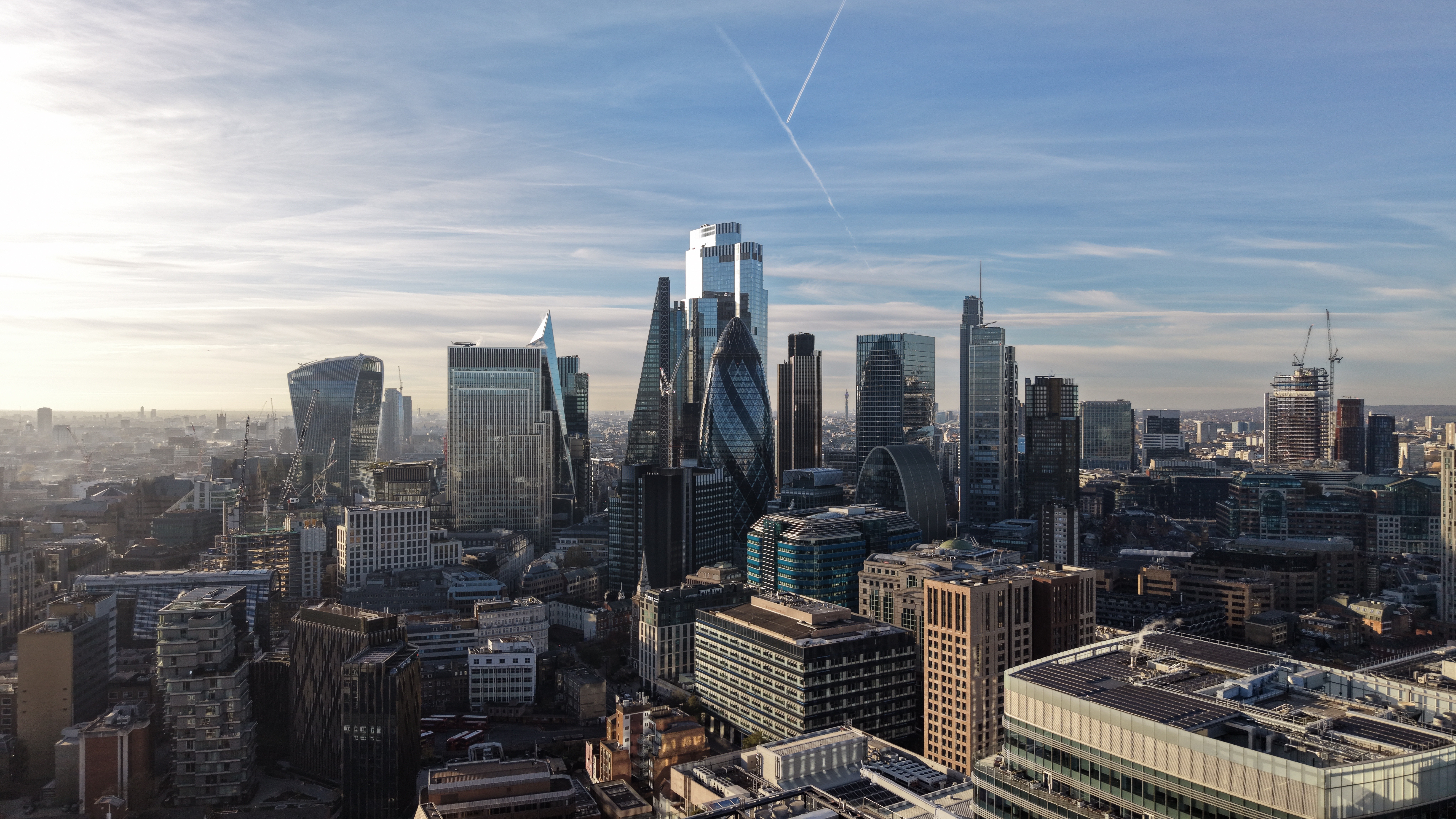 London local street scene, where Booking Hub arranges contractor and temporary accommodation for visiting teams.