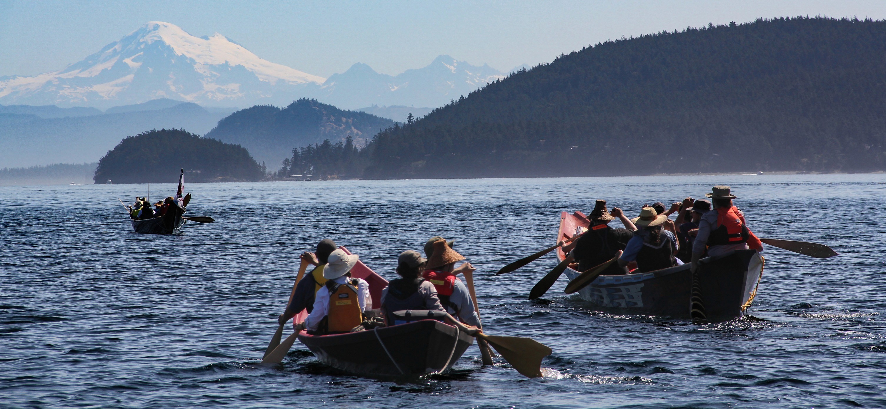 Paddling through the Salish Sea during CYSC annual challenge paddle