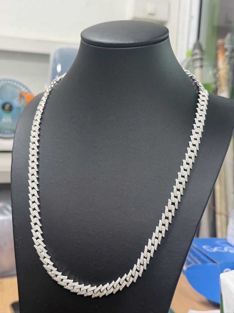 Cuban chain by Lab Grown Dreams made in Lab Diamonds