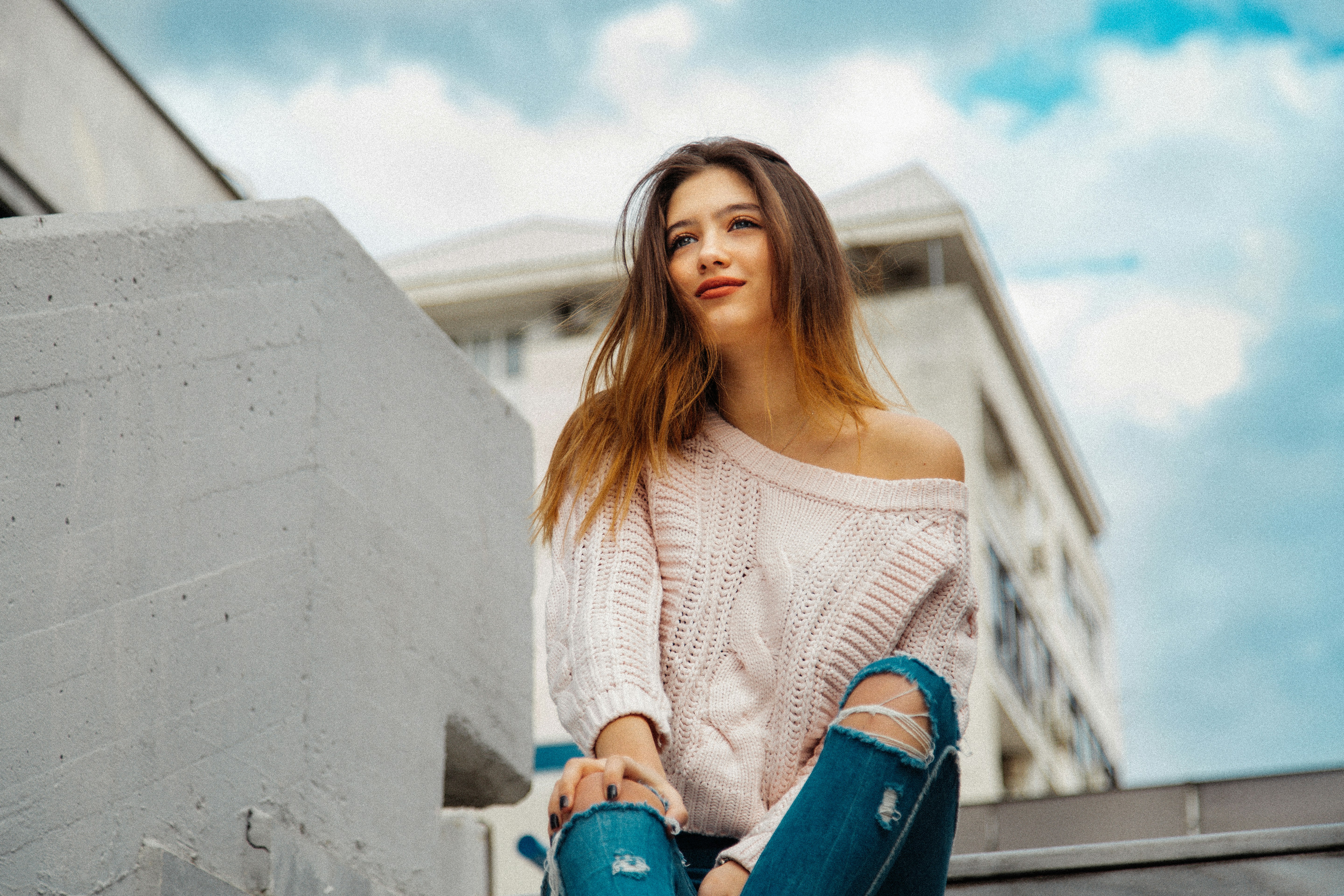 woman on stairs - Best Colors for Yellow Undertones