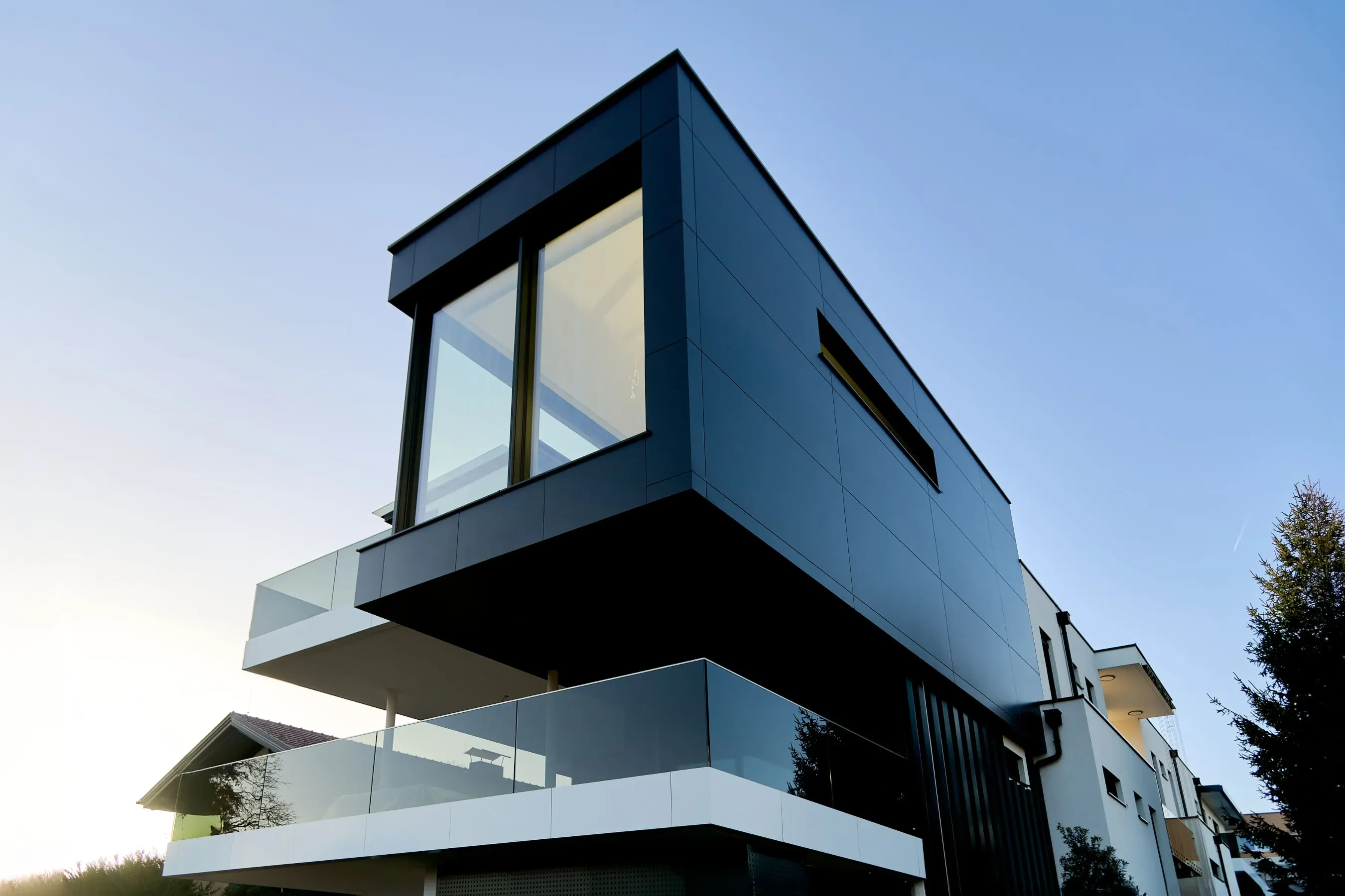 Innenansicht auf die Terasse des Hauses