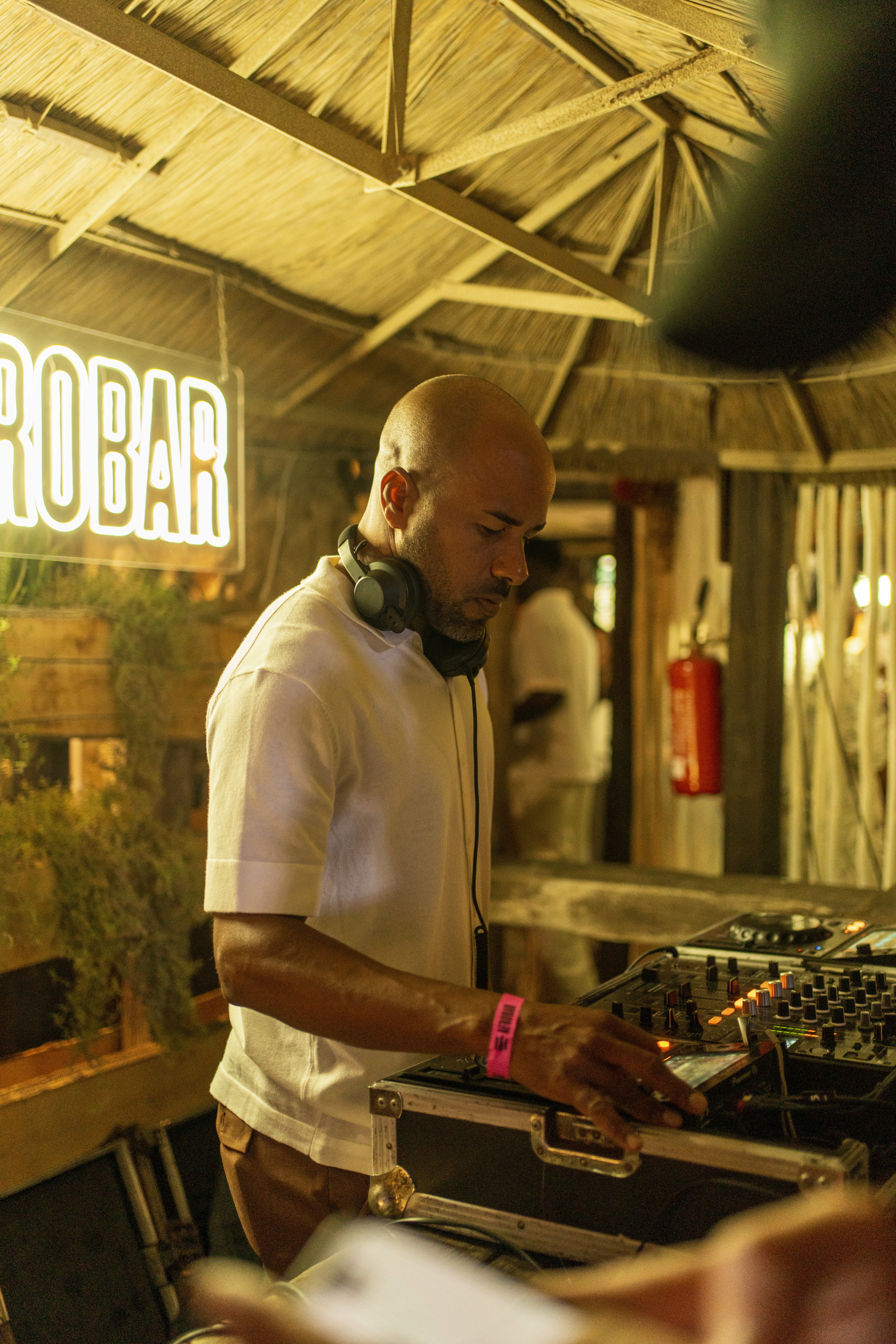 Bumbala: Monday at Afrobar