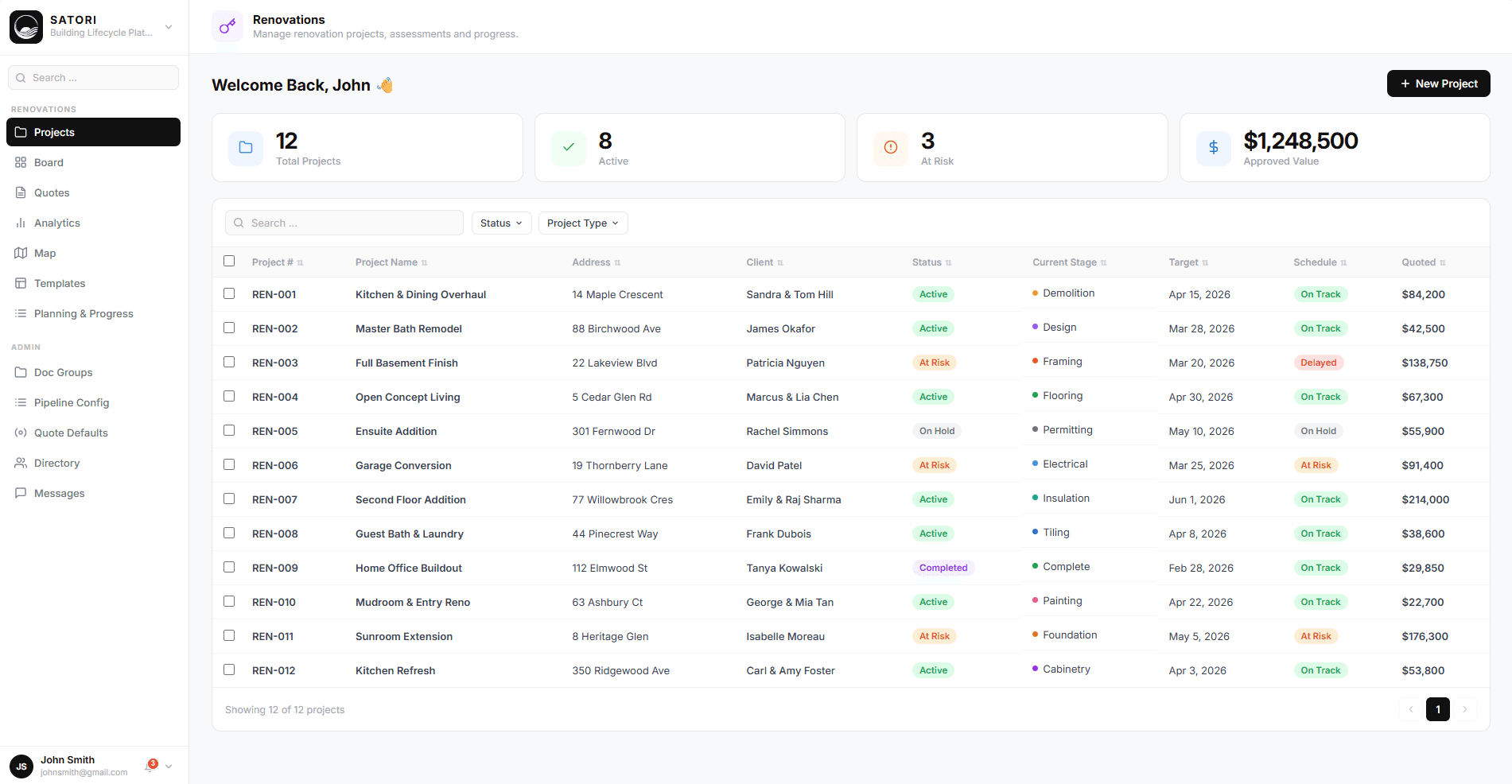 speaker with a half white half green background