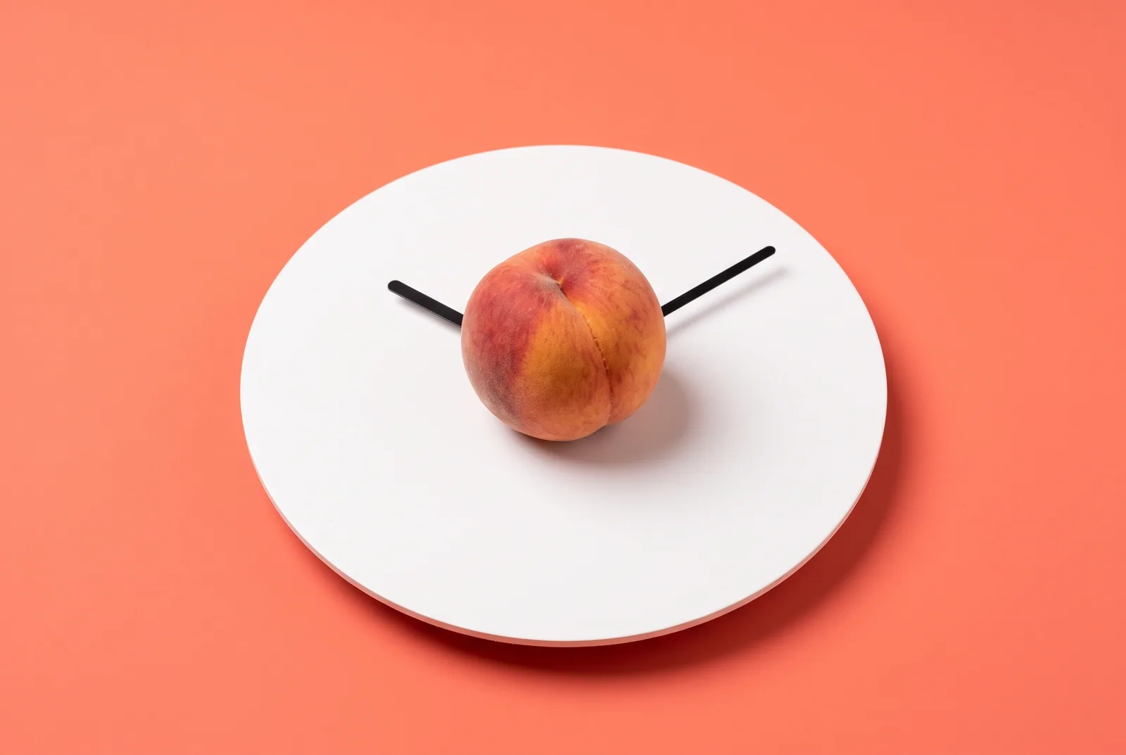 A peach at the center of a clock face with no numbers, reviewing a porn relapse prevention plan on a schedule