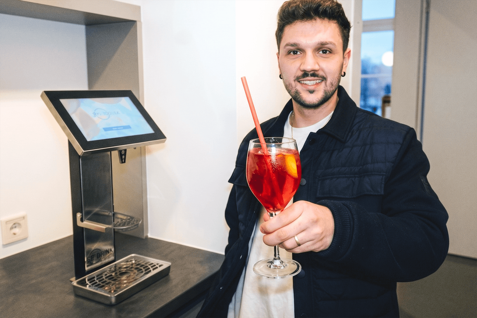 Joshua ReDrink mit Signature Drink After Work