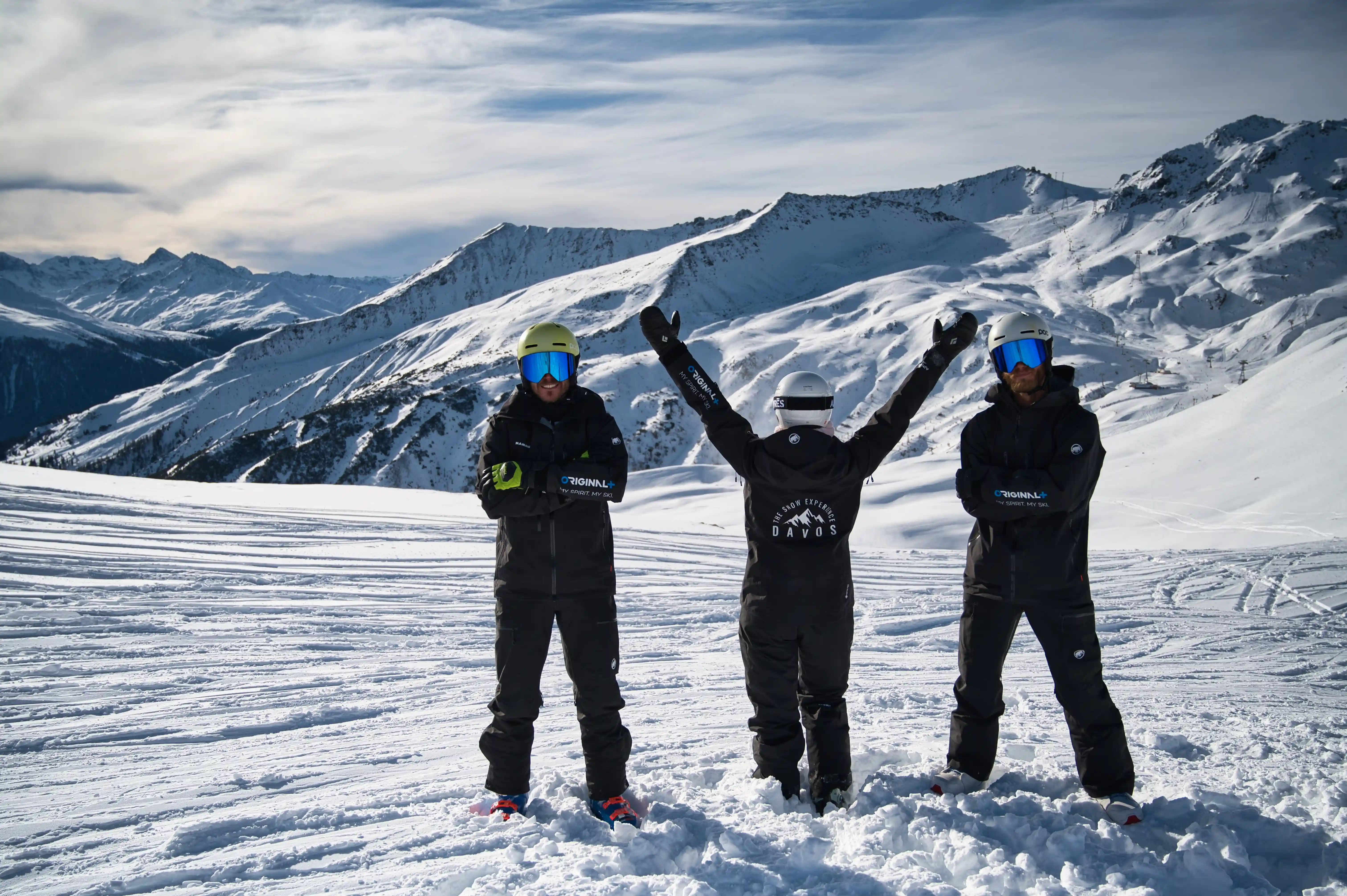 The Snow Experience Team - ski and snowboard instructors