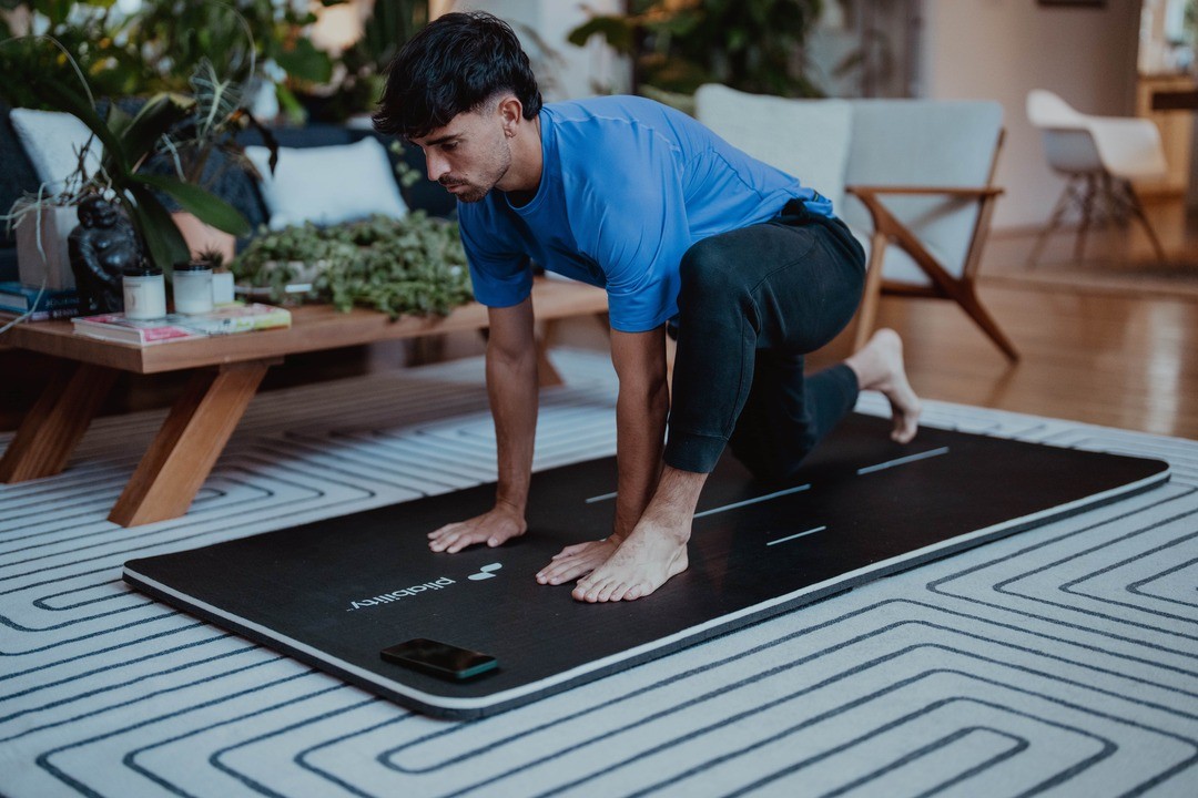 man doing workout - Muscle Recovery Time by Age
