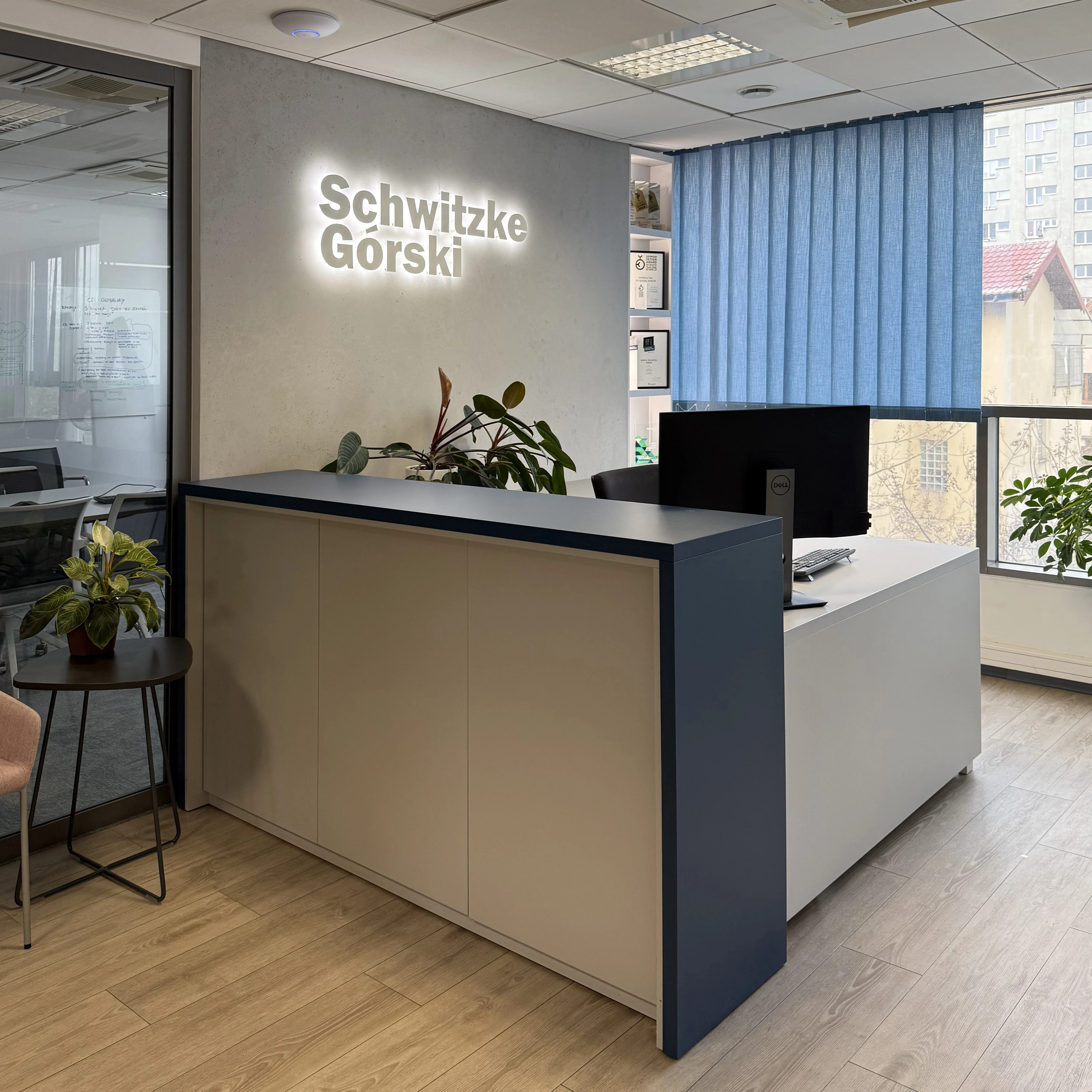 Elementy wystrojów salonów Sizeer
