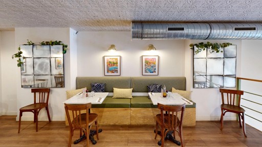 Salle du restaurant Bocce Saint Seurin, 45 Rue Lachassaigne Bordeaux