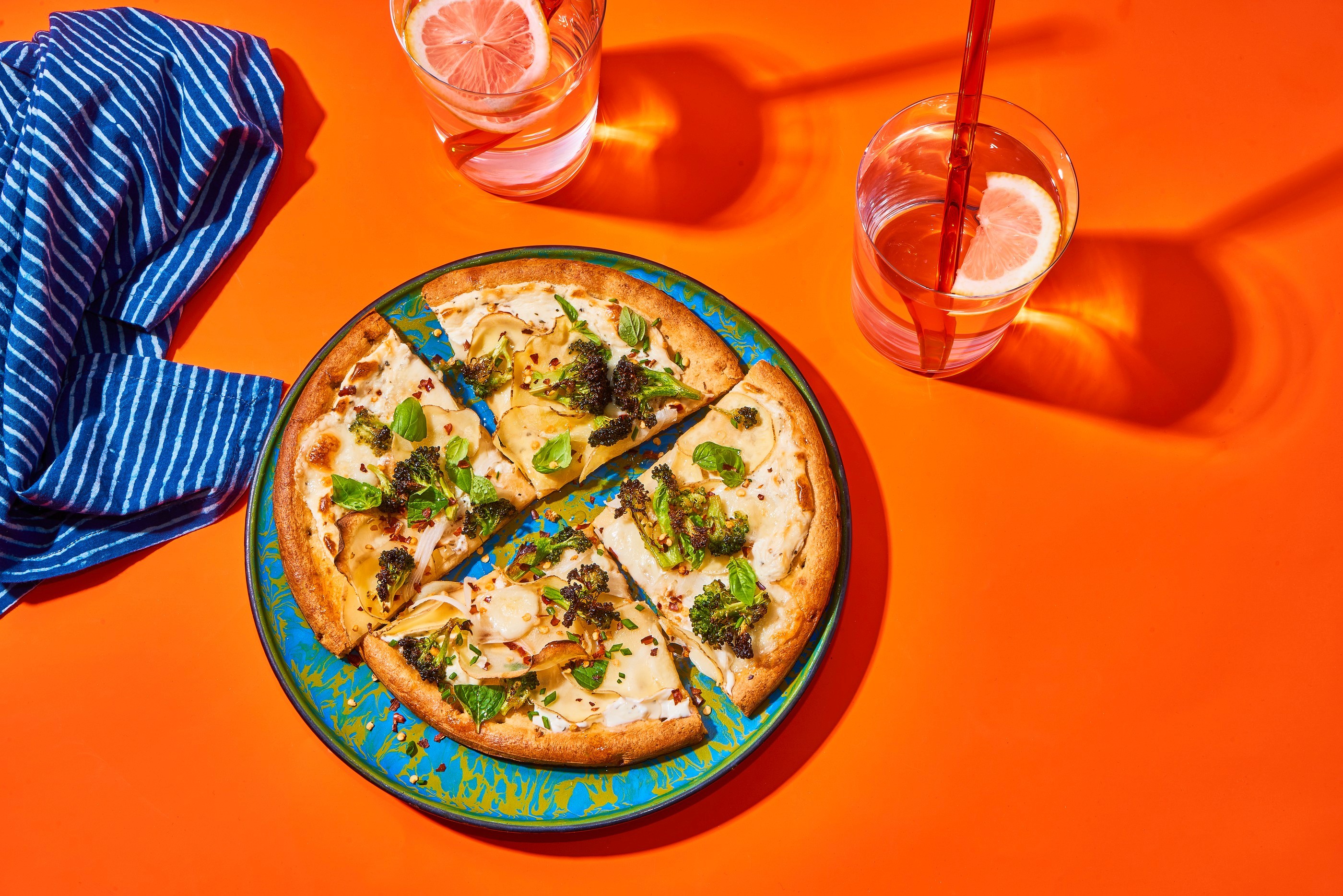 Pizza beauty, orange tabletop