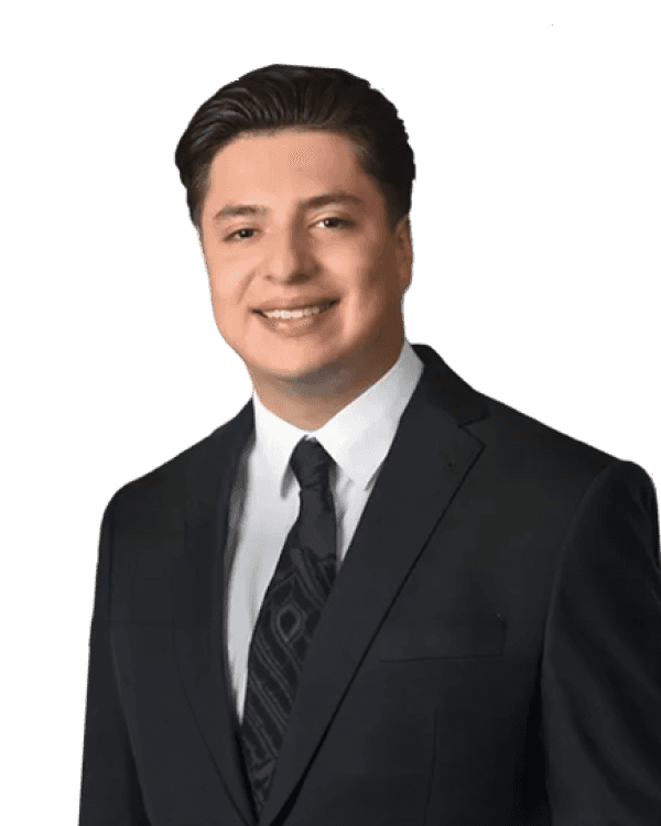 Santi Munera headshot