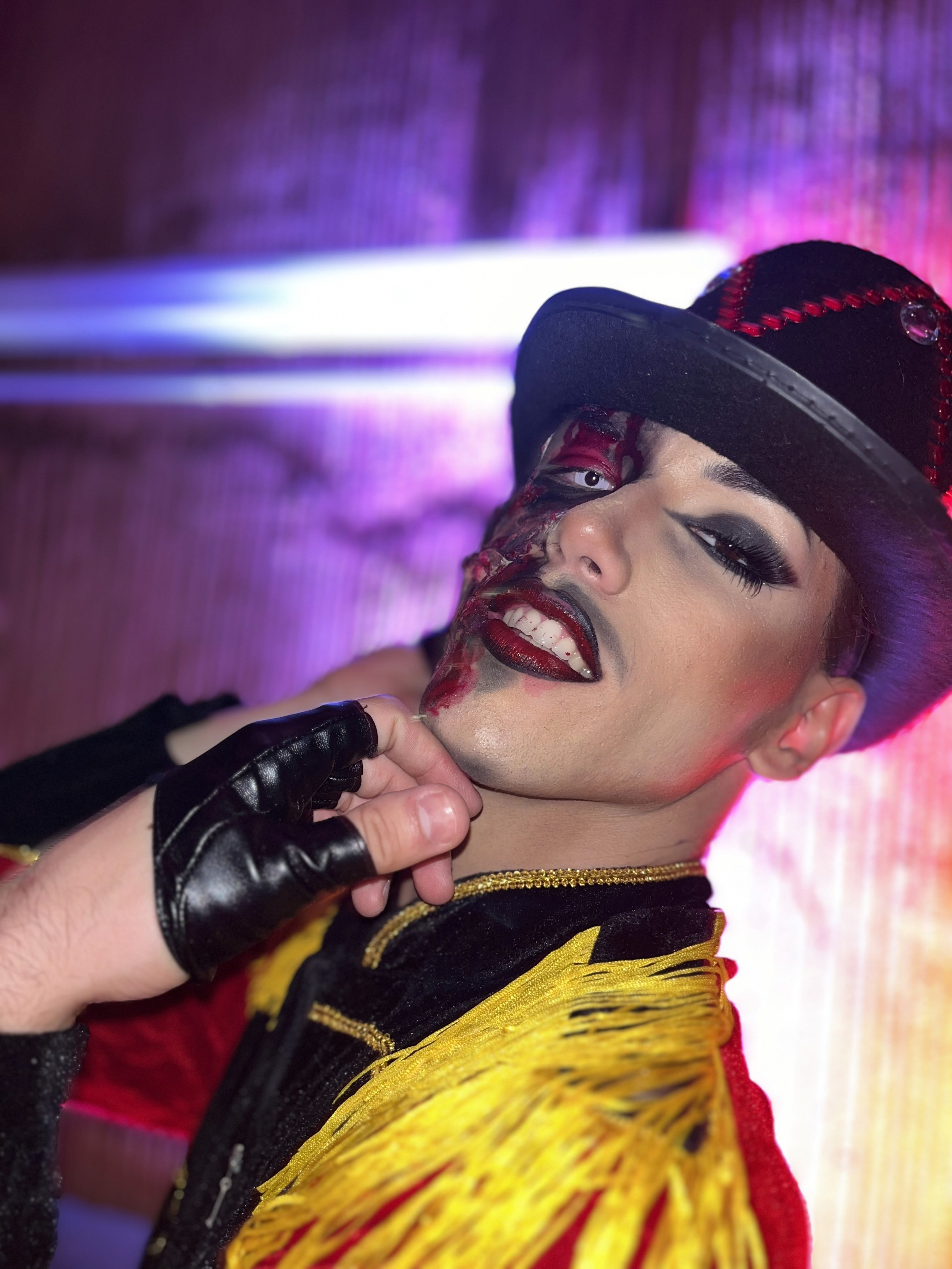 Cyberpunk Vision: The Future of Human Expression