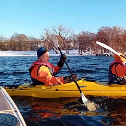 斯德哥尔摩冬季皮划艇活动