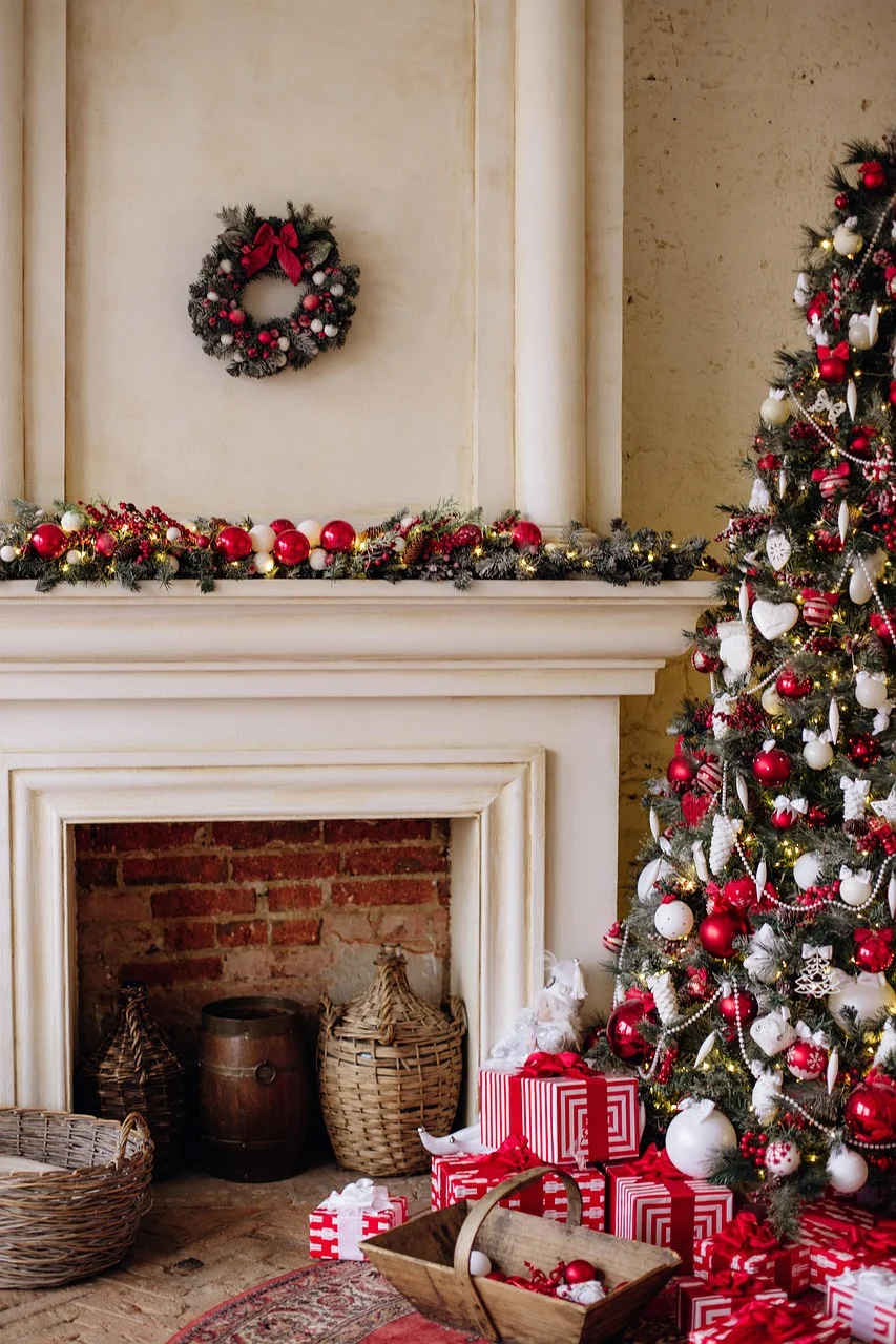 Jingle and Mingle: 20 Creative Christmas Party Activities for Communication Skills
