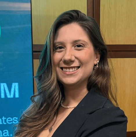 Foto de perfil de autora Luana Bonomi