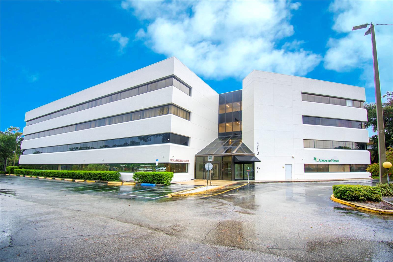 medical office building Tampa FL, medical condo near hospital, Landmark Professional Services Tampa, healthcare real estate Florida