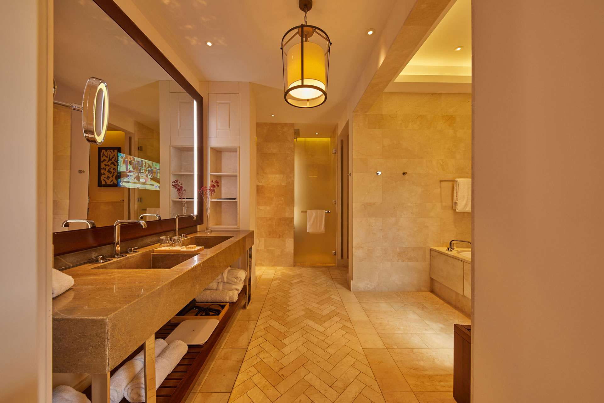 Luxury Hotel Bathroom Mallorca