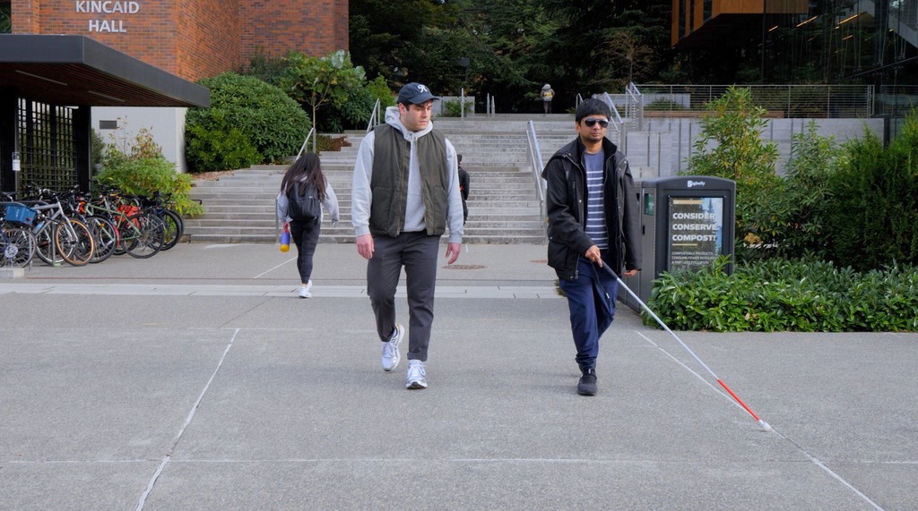 Team Cicerone implementing Narrative research on UW Seattle Campus