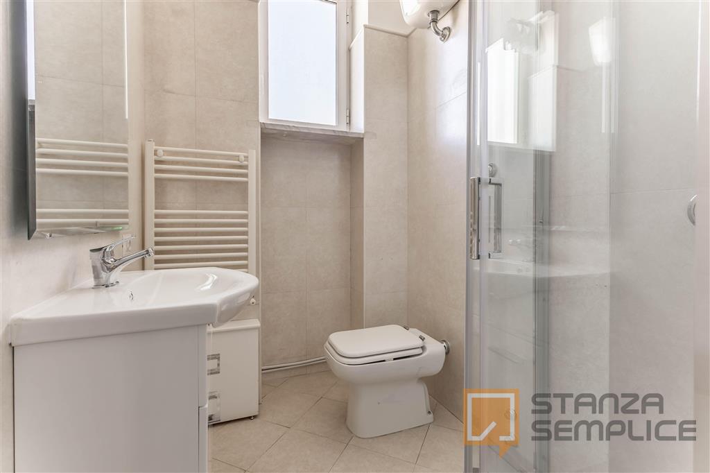 Stanza singola di 9 mq in Corso Alcide De Gasperi, Bari – 430€ tutto incluso, cauzione zero