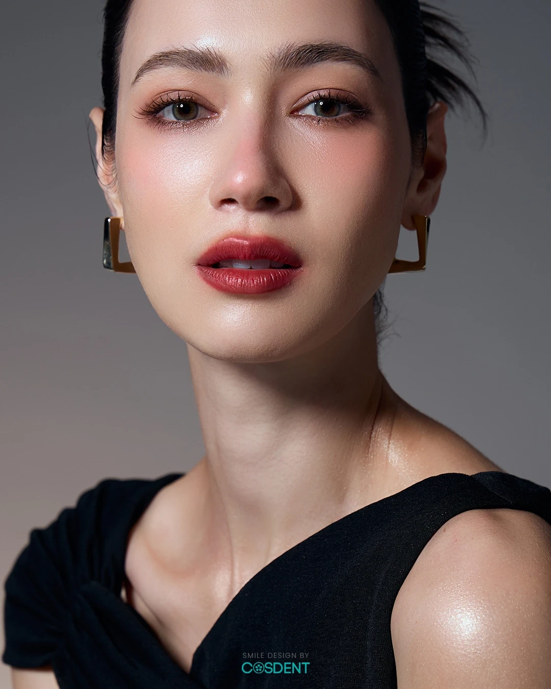 ลงทะเบียนปรึกษาฟรี ออกแบบรอยยิ้ม cosdent smile design