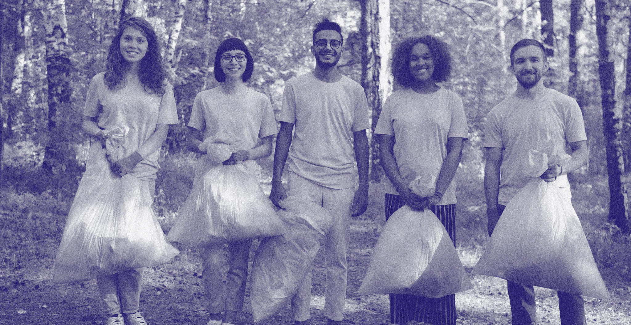  image of people he;pimng to pick rubbish