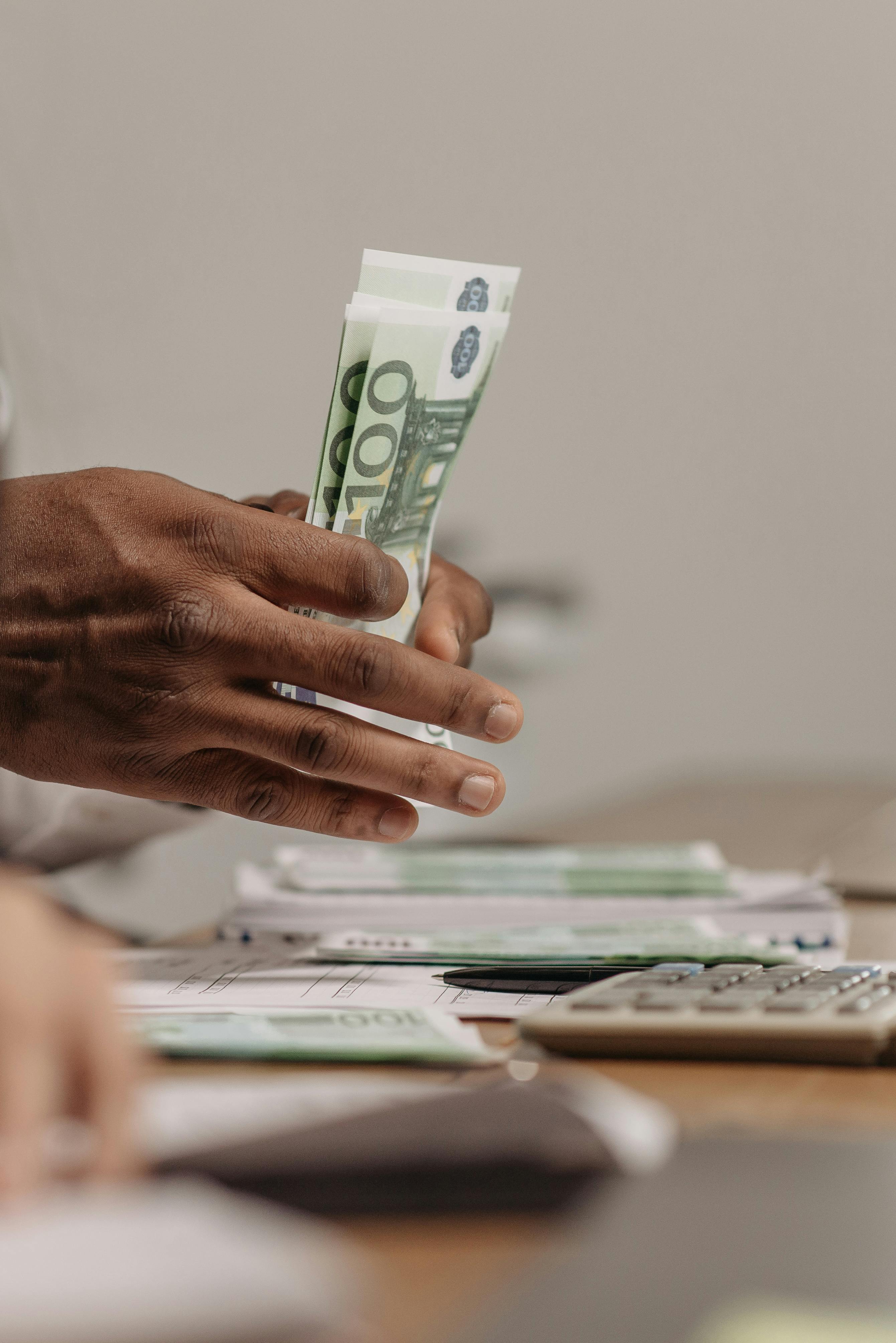 close-up-of-stacked-coins-and-a-calculator-symbolizing-financial-strategy-and-bu - breakingpic (pexels)