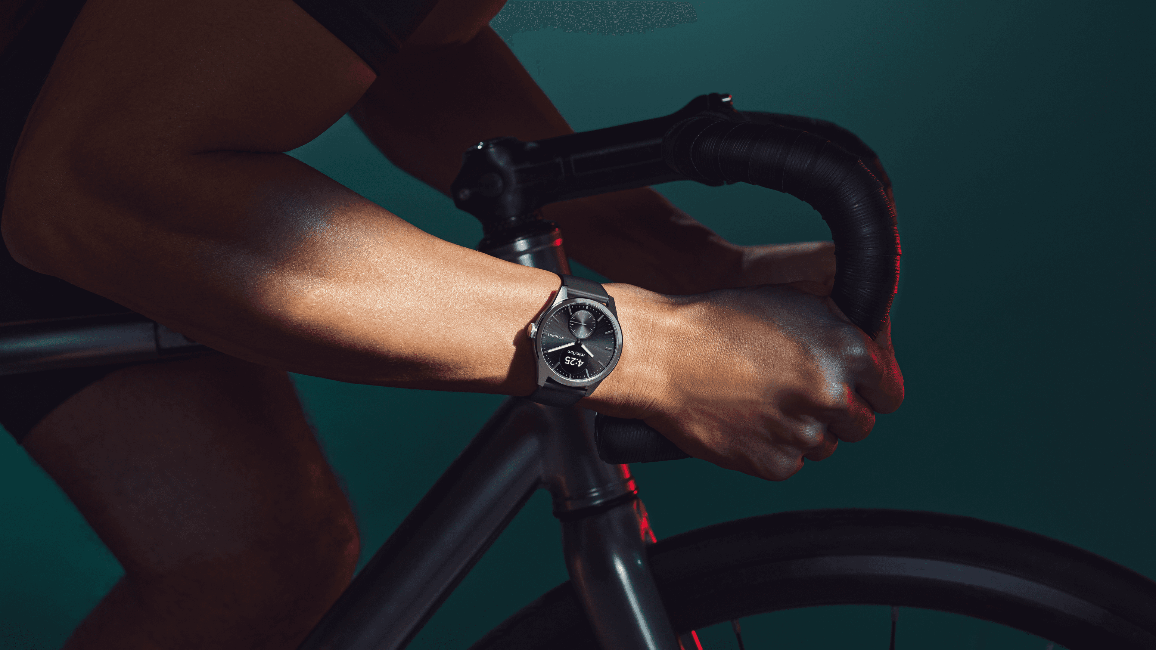 Art direction for Withings ScanWatch 2 seasonal campaign, high-fidelity sports lifestyle imagery by Manuel Astorga