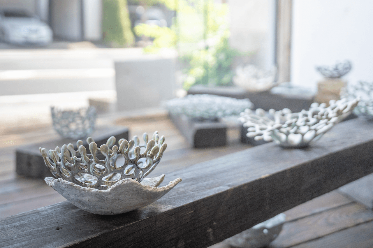 Unique bowls as art centrepieces