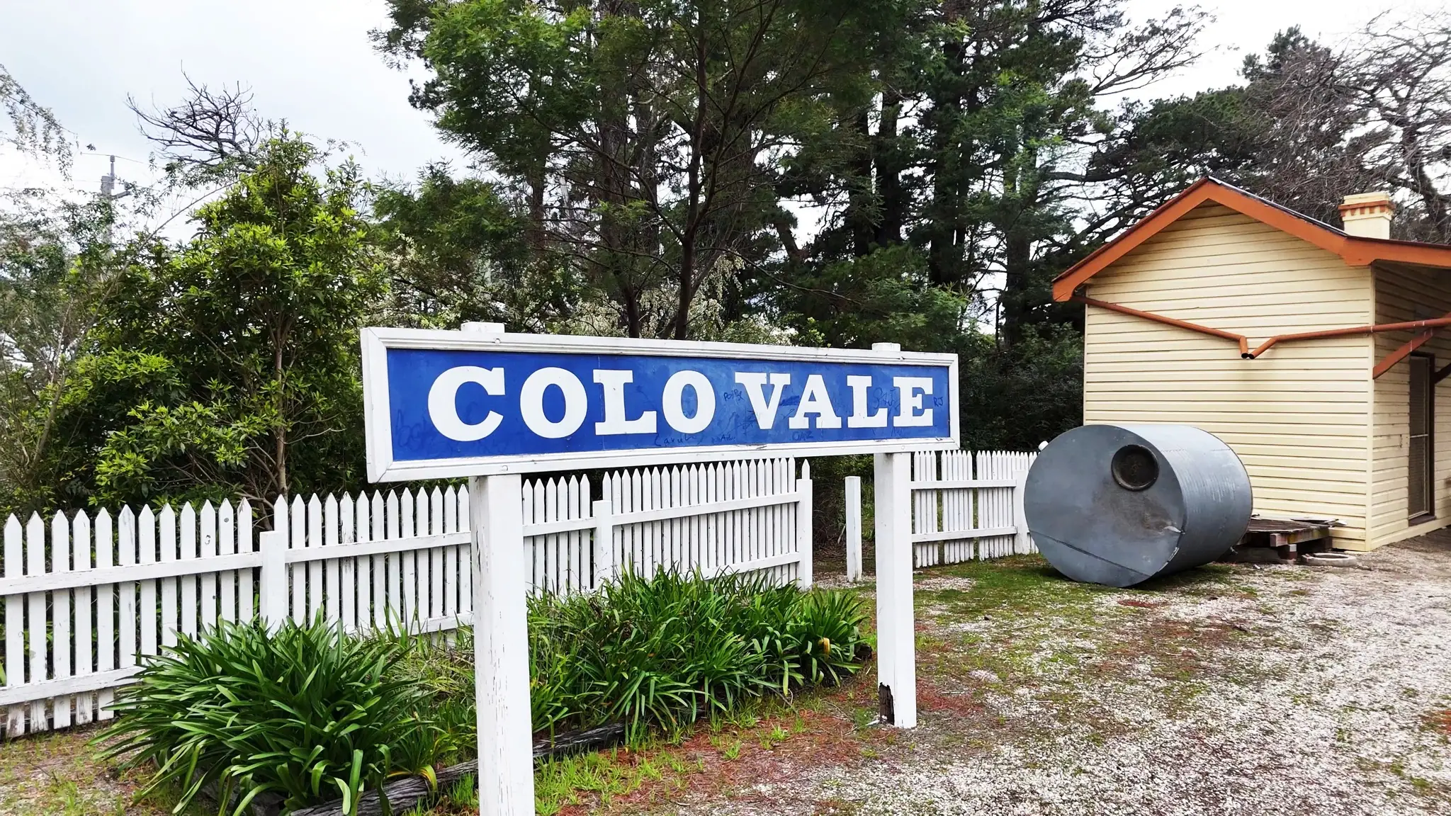 Colo Vale Station