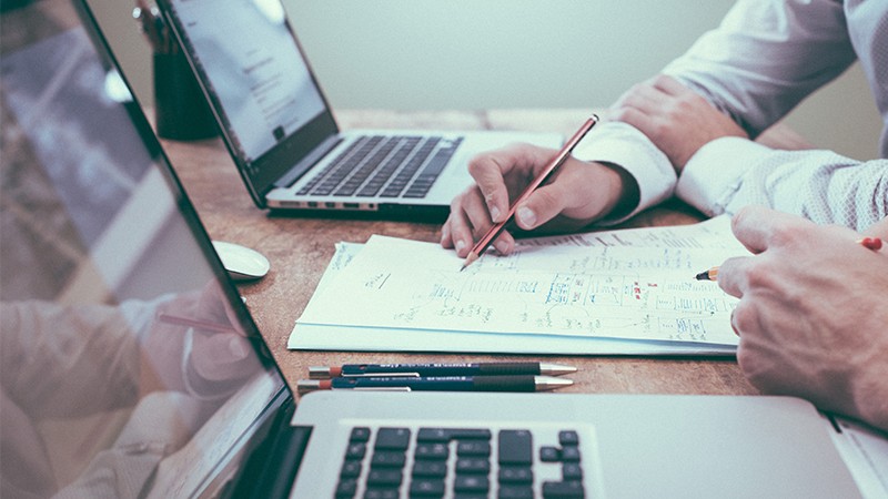 Die Niederlande bringen Musterprozess auf den Weg: Versicherungsbetrüger vor Gericht ohne polizeiliche Untersuchung