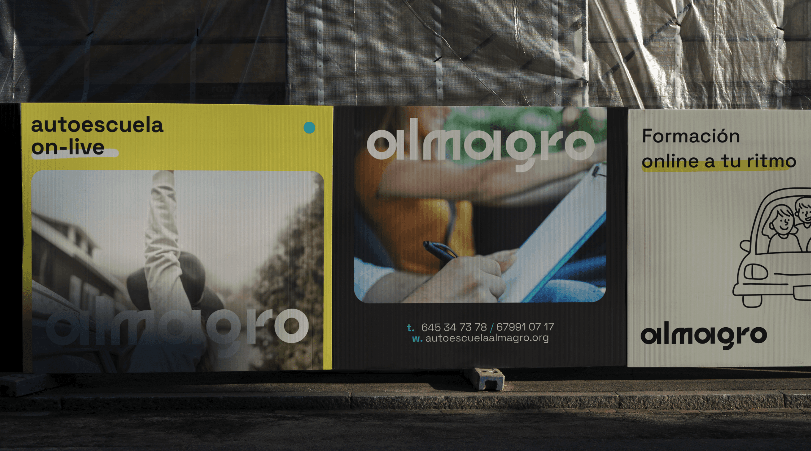 Logotipo formado por las palabras weuta en blanco sobre fondo naranja corporativo.