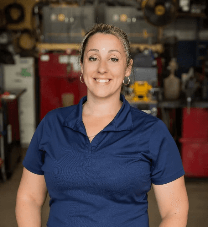 Marie-Claude Coutu, vice-présidente et co-propriétaire du Garage Claude Coutu, conseillère en gestion d’entreprise, passionnée par sa clientèle et son équipe.