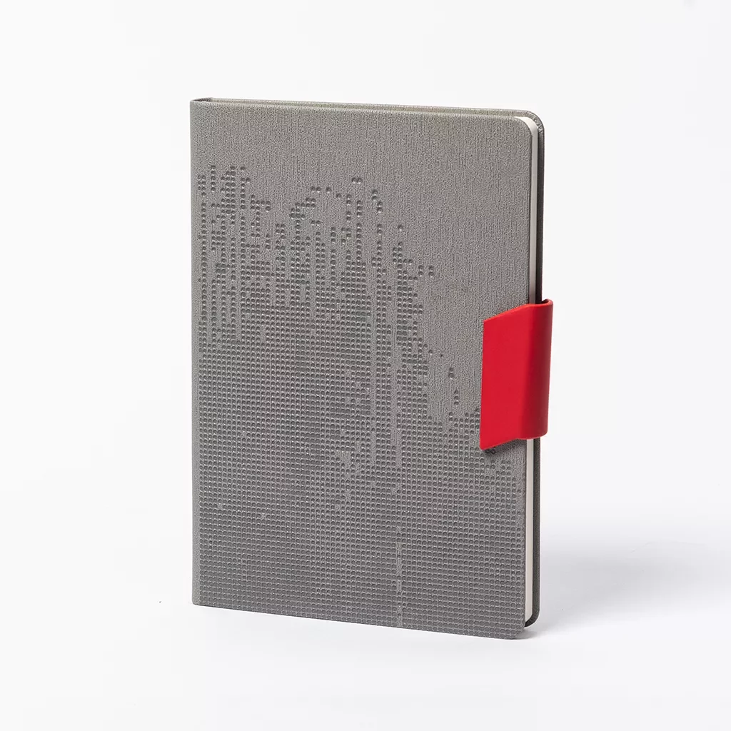 Hard cover journal with magnetic flap and inner pockets