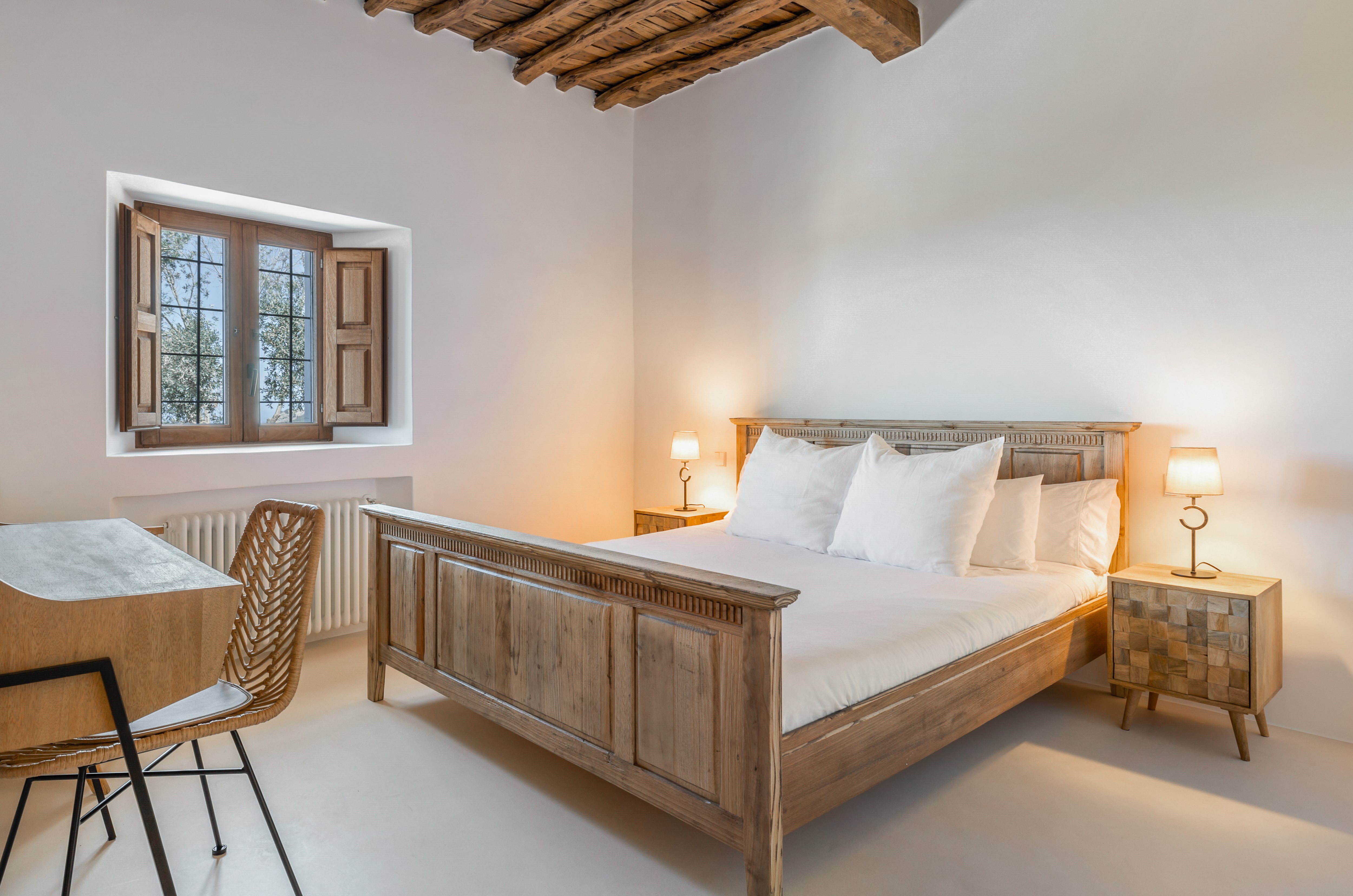 Second-Floor Bedroom with Queen-Sized Bed and Desk