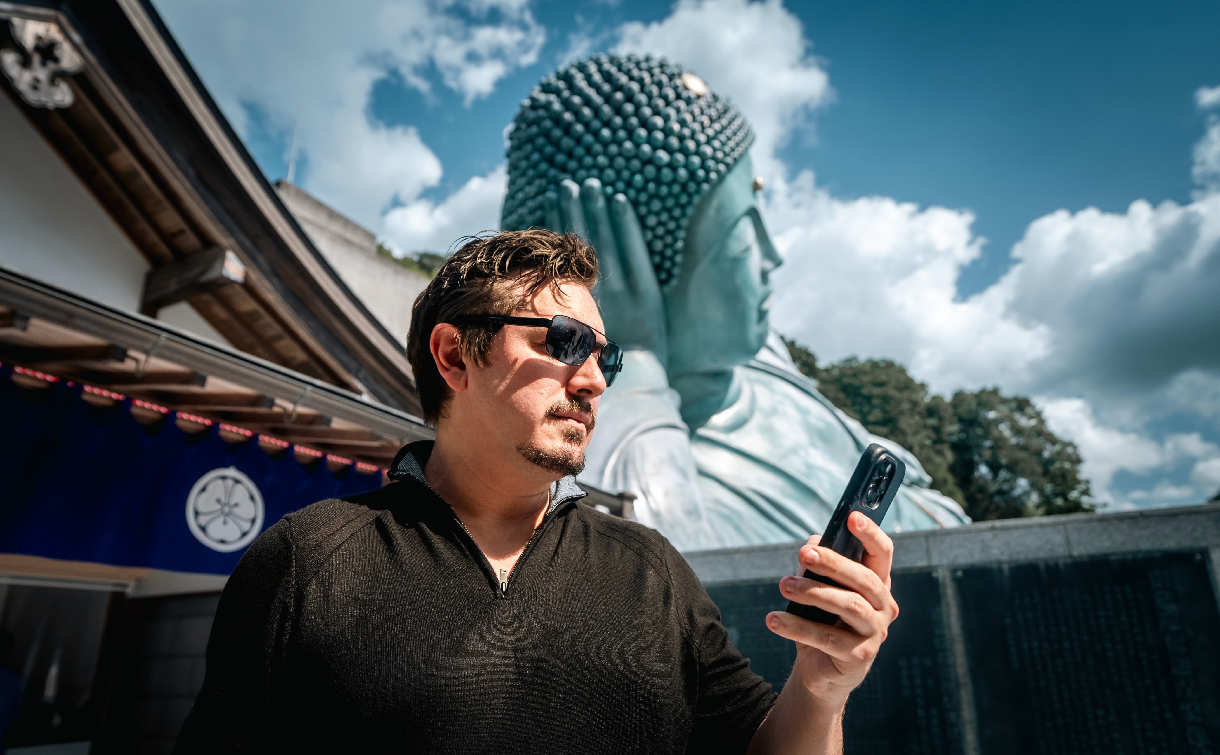 Chris Broad and a Reclining Buddha