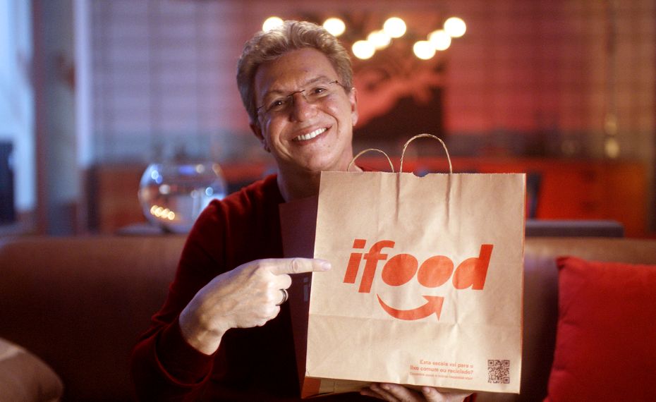 iFood promove a estreia de Boninho como garoto-propaganda