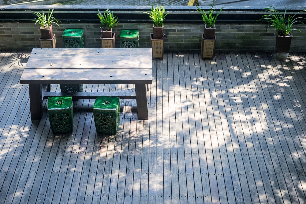 Création de terrasse Saint-Benoît-des-Ondes