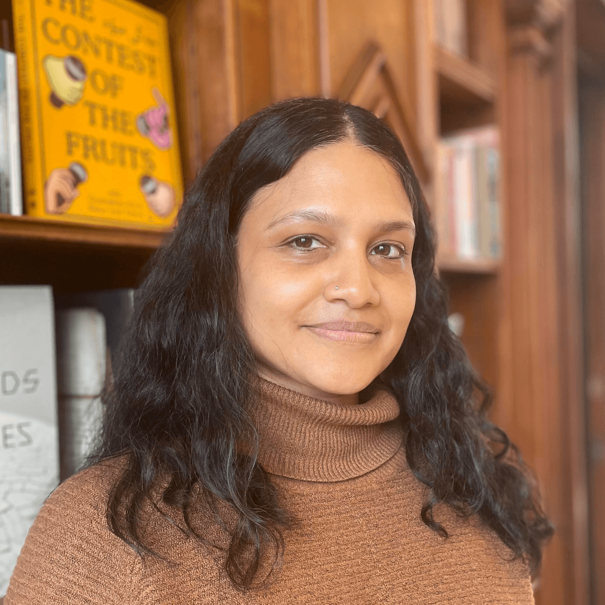 Headshot of Lynna Dhanani