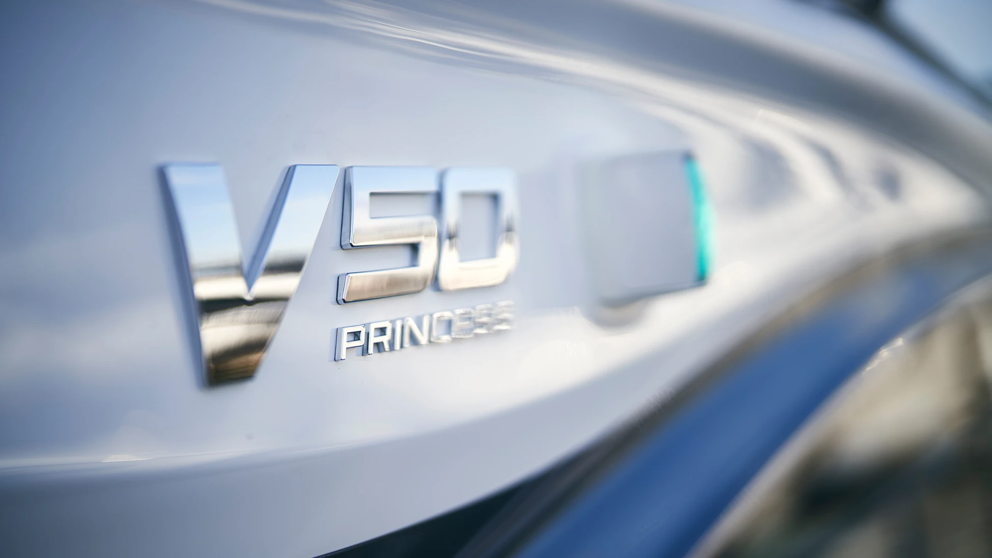 Princess V50 insignia