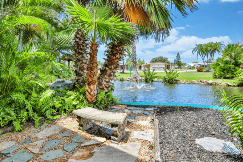 hawaiian village bench