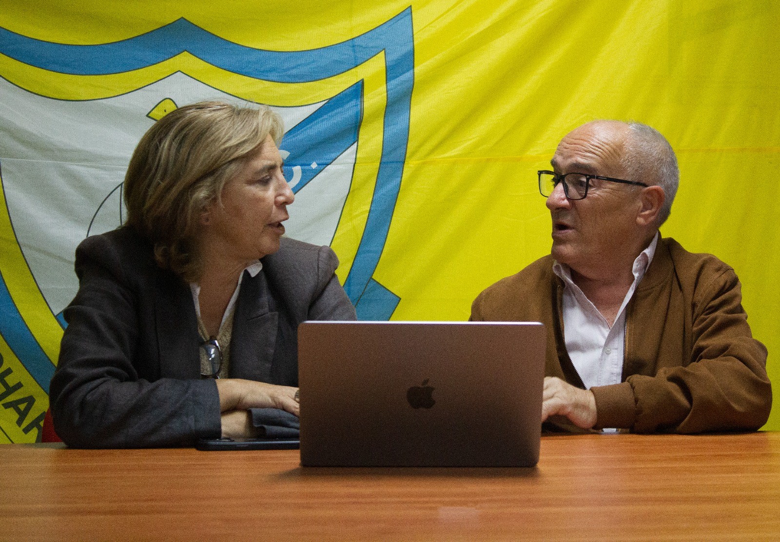 Sra. Presidente e antigo presidente do CCFC