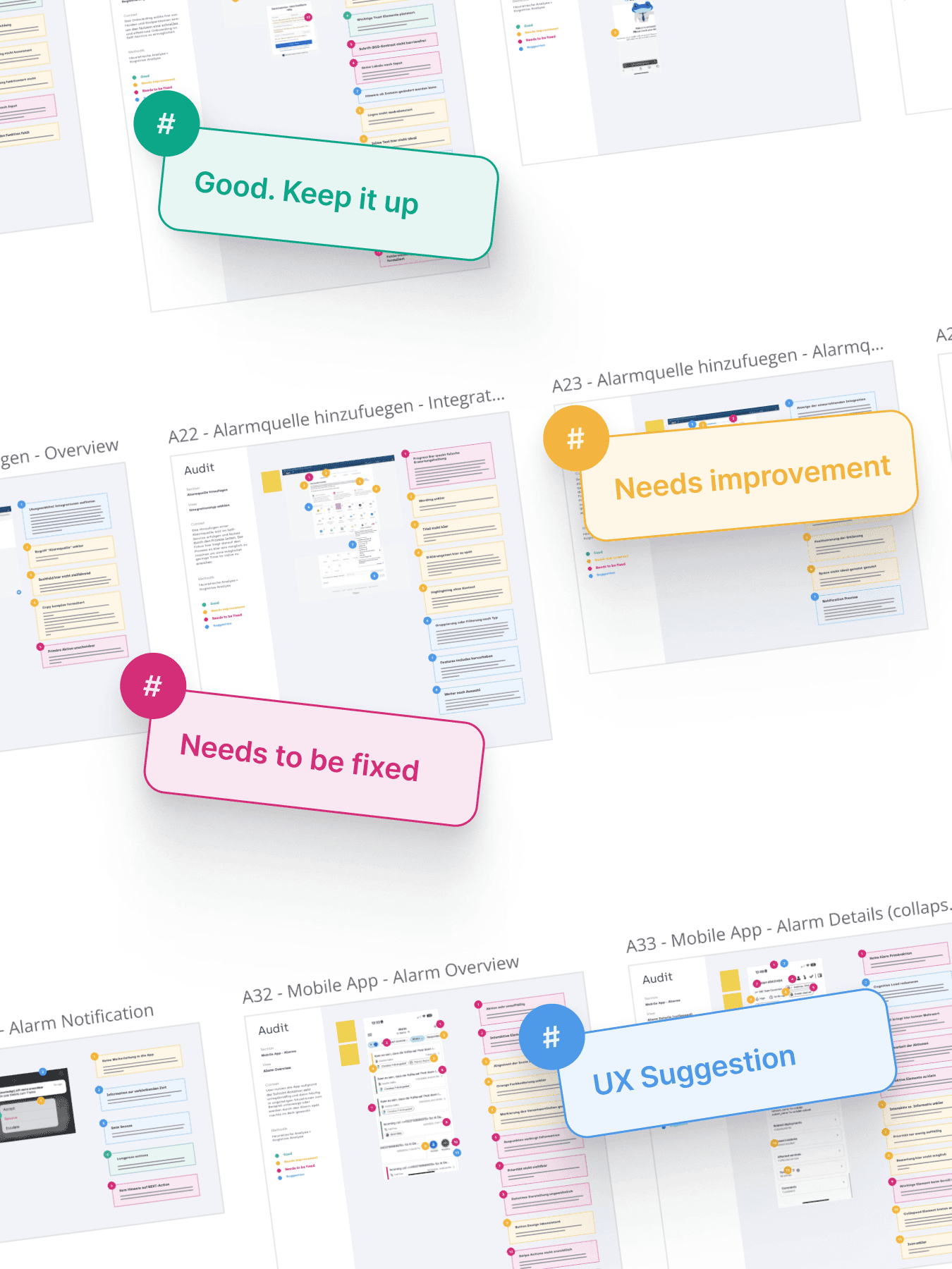 Eine Übersicht von farbigen Design-Audit Labels für Verbesserungen, Korrekturen und UX-Vorschläge. Ein grünes Label lobt eine gute Umsetzung, während gelbe, rote und blaue Labels Verbesserungsvorschläge oder Fehlerhinweise enthalten.